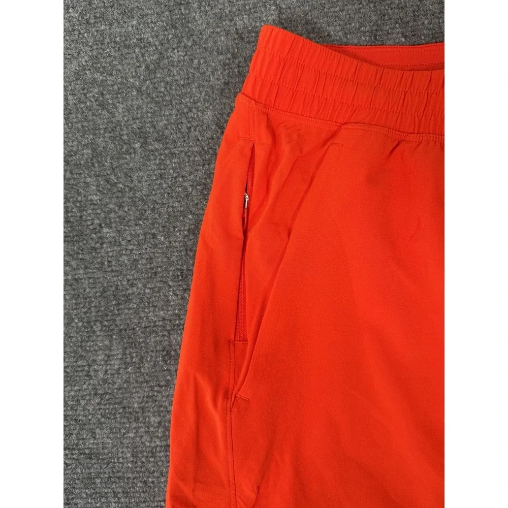 Lululemon Men's Pace Breaker Short 7